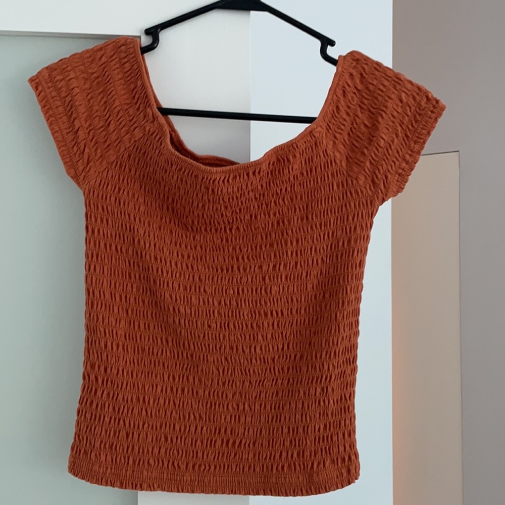 Off shoulder top - Picture 2 of 5